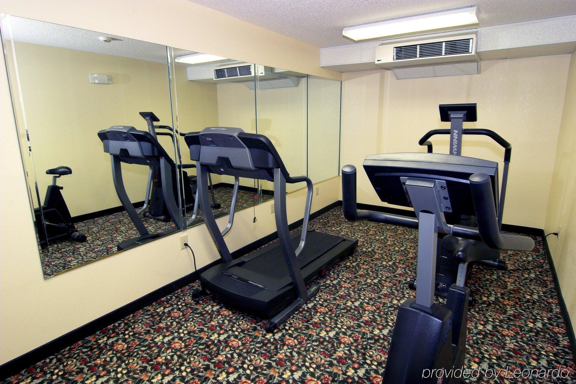 Days Inn by Wyndham Burlington East Haw River Einrichtungen foto